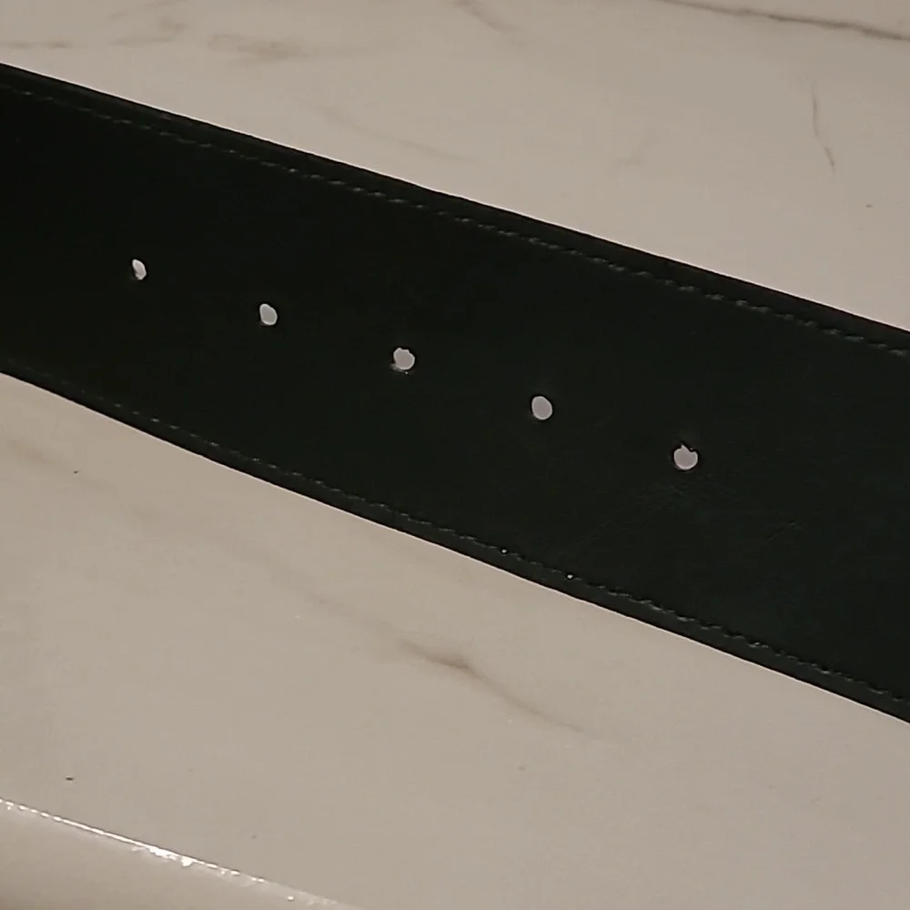 VR San Marcos White Leather Gold Square Hammered Metal Details Belt Sz L 28-32